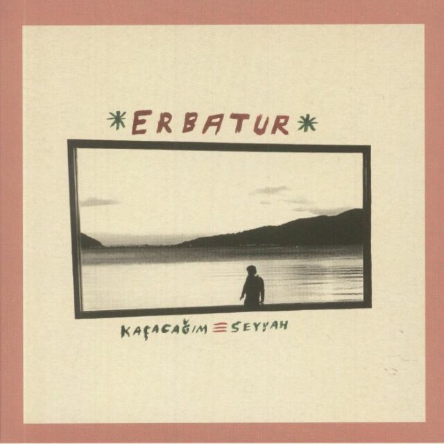 Kaçacağım b/w Seyyah